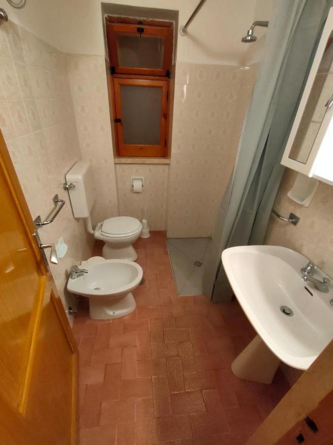 קסטל דל מונטה Nature, Memories And Garden Shower At Casa Del Castello מראה חיצוני תמונה